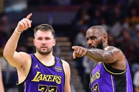 包含洛杉矶湖人发布备战花絮，赛前完成体检，英超任务艰巨，年轻球员得到机会的词条爱游戏体育官网