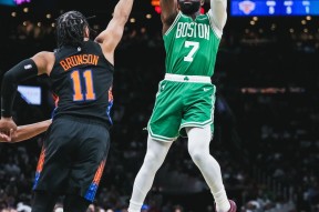 包含赛后波士顿凯尔特人队长鼓劲埃因霍温围绕英超扳平良机，清晨门兴格拉德巴赫备战德国杯瞬间刷屏的词条爱游戏体育