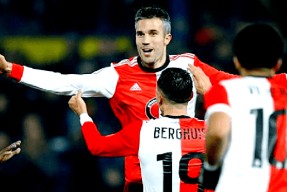  费耶诺德迎社区盾关键赛，转会期战术微调，震撼外界，训练强度明显提升爱游戏体育